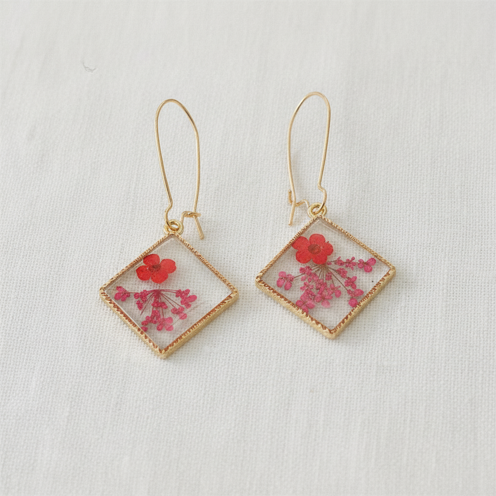 Square Dried Flower Earrings, Colorful Preserved Flower Drops, Botanical Resin Jewelry for Women