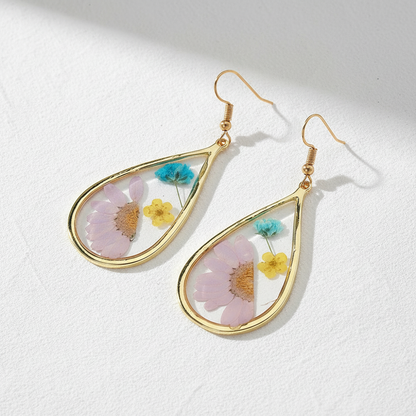 Clear Encased Botanical Geometric Drop Earrings, Real Dried Flower Resin Jewelry, Nature Inspired Gift for Her