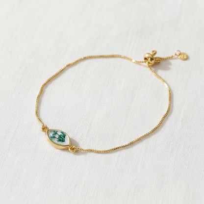 Star and Moon Botanical Slider Bracelet, Dried Flower Jewelry, Adjustable Celestial Nature Bracelet