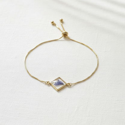 Preserved Geometric Dried Flower Slider Bracelet, Botanical Resin Jewelry, Adjustable Nature Inspired Bracelet, Gift for Her