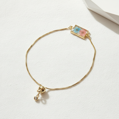 Preserved Geometric Dried Flower Slider Bracelet, Botanical Resin Jewelry, Adjustable Nature Inspired Bracelet, Gift for Her
