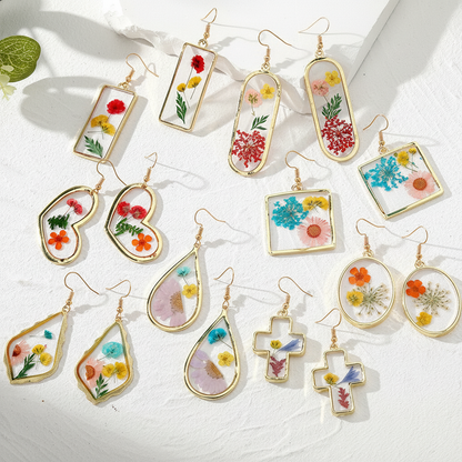 Clear Encased Botanical Geometric Drop Earrings, Real Dried Flower Resin Jewelry, Nature Inspired Gift for Her