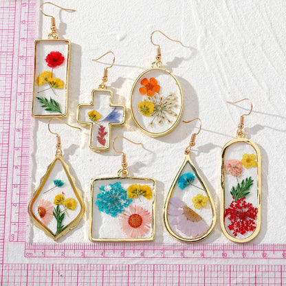 Clear Encased Botanical Geometric Drop Earrings, Real Dried Flower Resin Jewelry, Nature Inspired Gift for Her