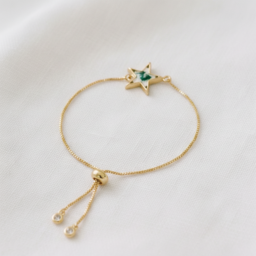 Geometric Botanical Leaf Slider Bracelet, Preserved Dried Flower Jewelry, Adjustable Nature Inspired Bracelet