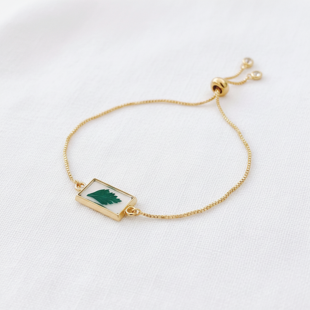 Geometric Botanical Leaf Slider Bracelet, Preserved Dried Flower Jewelry, Adjustable Nature Inspired Bracelet